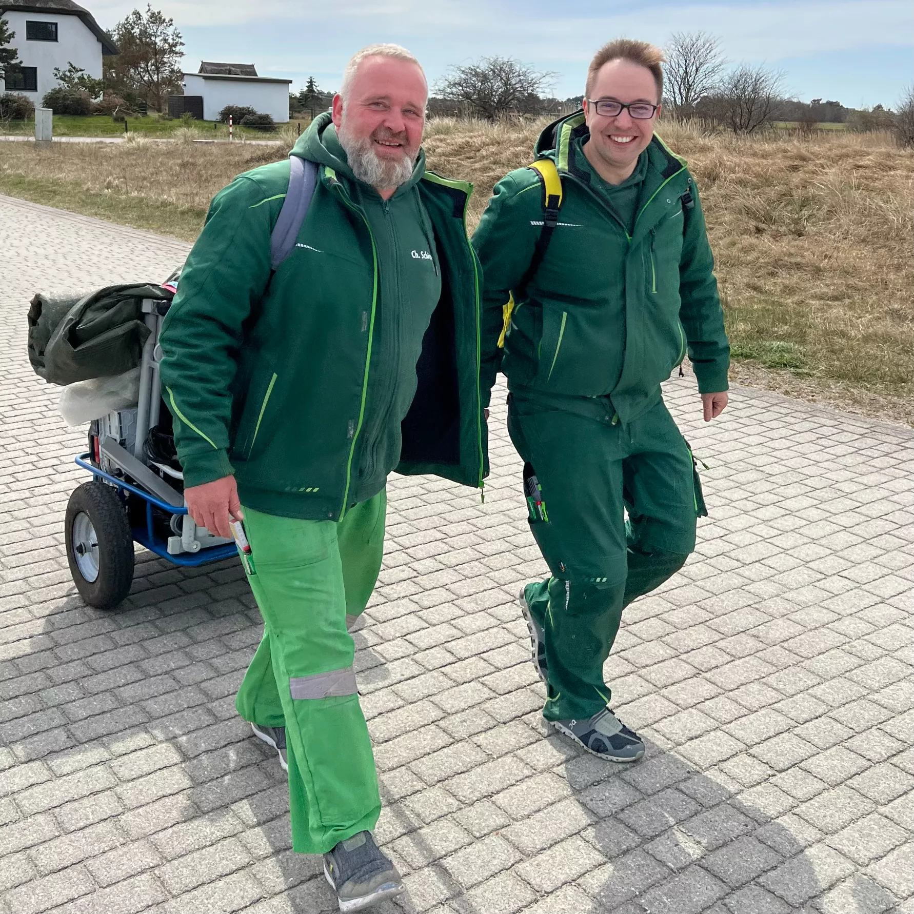 Jan Heinrich Renovierungsexperte mit Kollegen